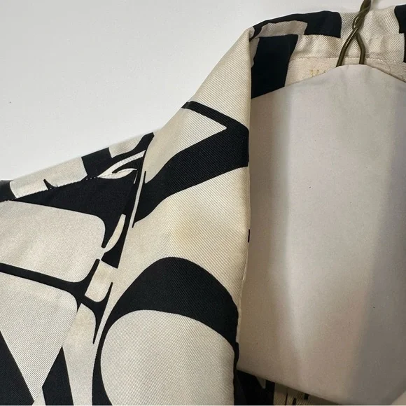 Vintage Valentino! Logomania black and white Blouse with detached tie/scarf - Picture 9 of 12